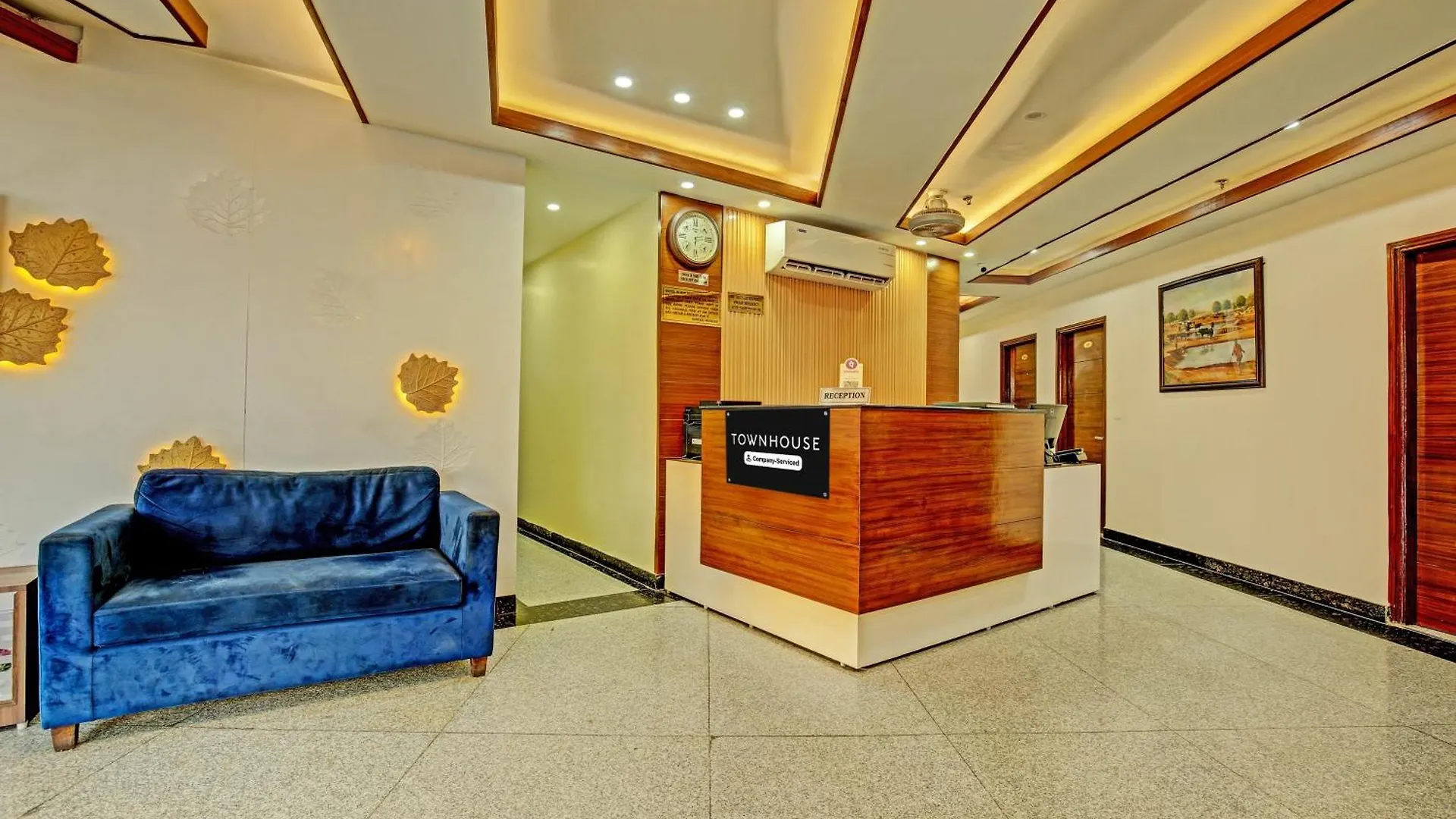 Super Townhouse Eastern View Formerly Vihaan Residency Zirakpur