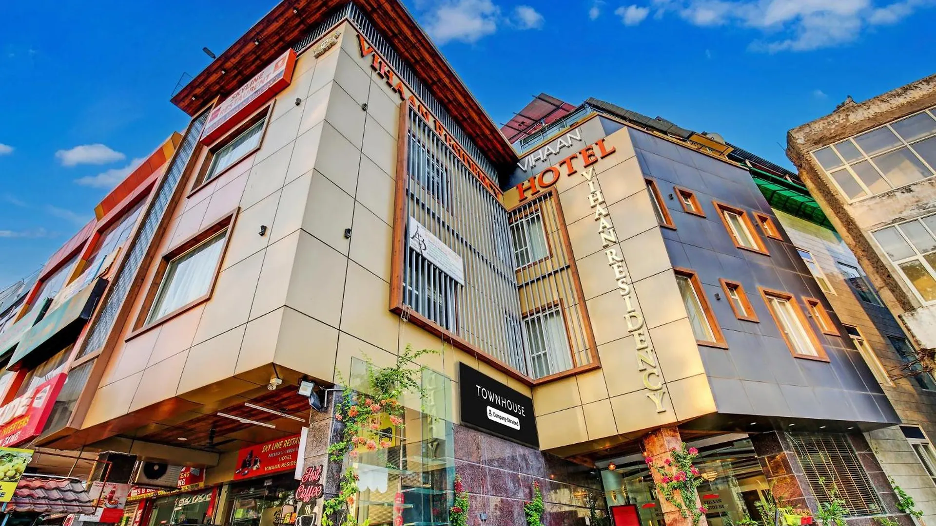 Hotel Super Townhouse Eastern View Formerly Vihaan Residency Zirakpur
